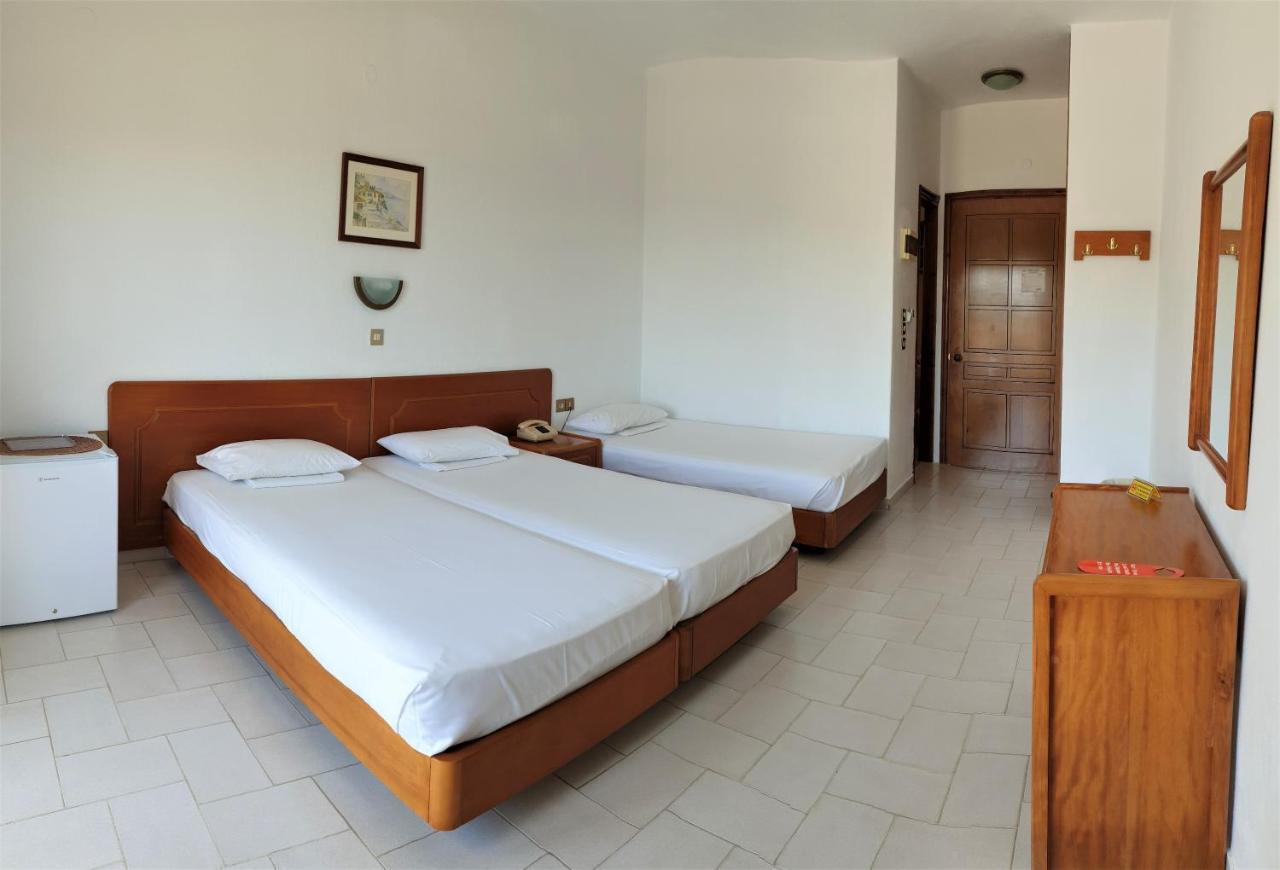 Hotel Ermioni Kalamítsion Esterno foto