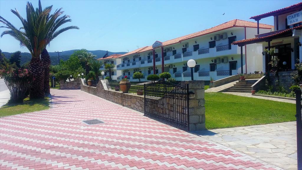 Hotel Ermioni Kalamítsion Esterno foto